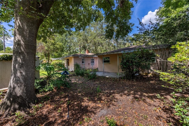 1814 NE 7th St, Gainesville, FL 32609 - view of yard with a patio