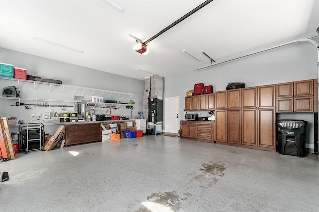 552 NW 136th St, Newberry, FL 32669 - garage with a garage door opener