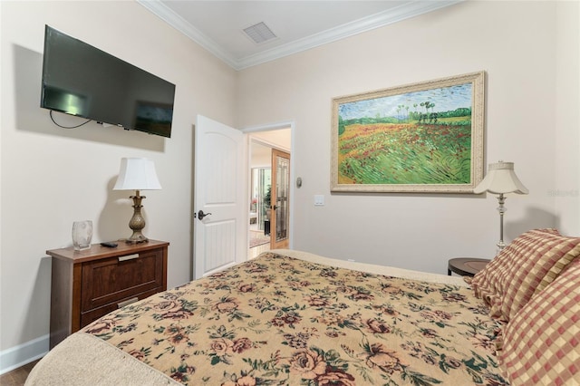 552 NW 136th St, Newberry, FL 32669 - bedroom featuring ornamental molding and baseboards