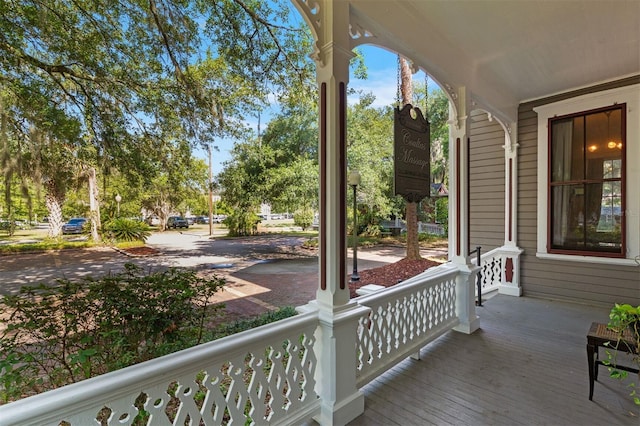 708 E University Ave, Gainesville, FL 32601 - view of wooden terrace