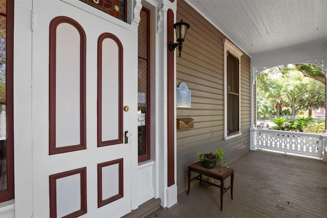 708 E University Ave, Gainesville, FL 32601 - property entrance featuring a porch