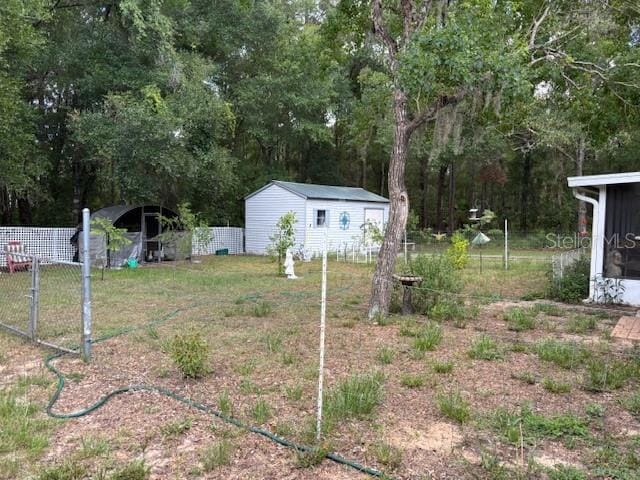 8411 N Pine Needle Ter, Crystal River, FL 34428 - view of yard featuring an outdoor structure