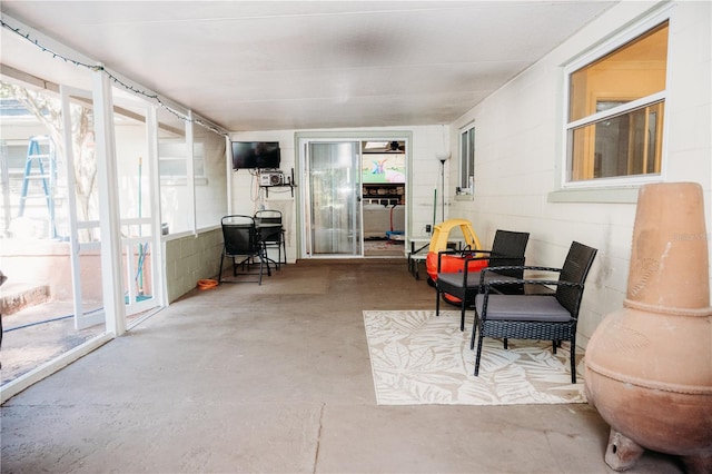 9835 NW 6th Pl, Gainesville, FL 32607 - view of sunroom / solarium