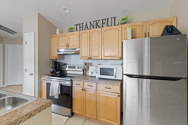 308 SW 2nd Ave, Chiefland, FL 32626 - photo 4