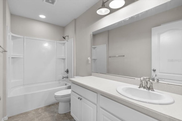 1011 Wetland Ridge Cir, Middleburg, FL 32068 - bathroom featuring vanity, shower / bathtub combination, and tile patterned flooring