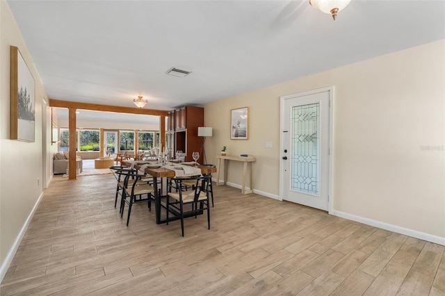 900 NW Snug Harbor Rd, Crystal River, FL 34428 - dining area with light wood-style floors