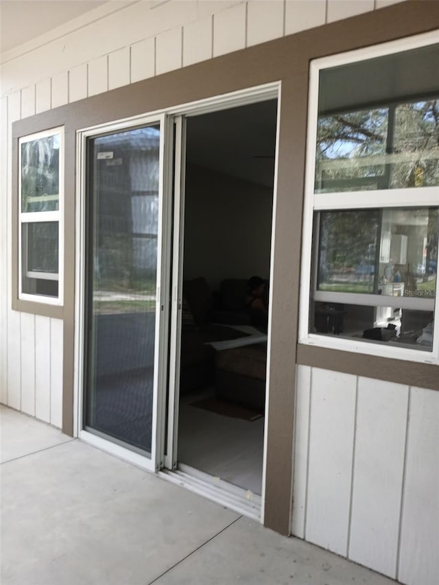 6519 W Newberry Rd Unit 404, Gainesville, FL 32605 - property entrance