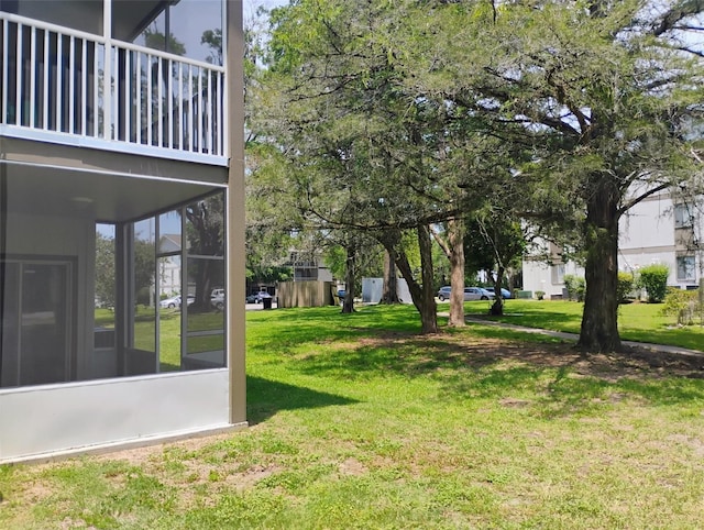 6519 W Newberry Rd Unit 404, Gainesville, FL 32605 - view of green lawn