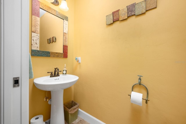 7827 SW 79th Dr, Gainesville, FL 32608 - view of bathroom