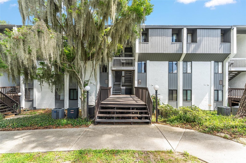 2838 SW 14th Dr, Gainesville, FL 32608 - photo 1