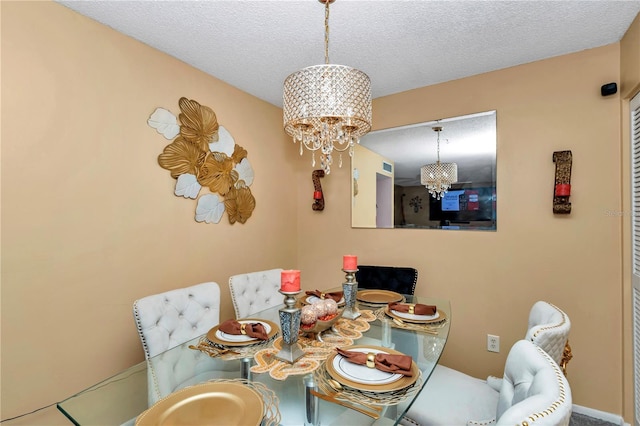 487 Midway Dr Unit B, Ocala, FL 34472 - dining room with a chandelier and a textured ceiling