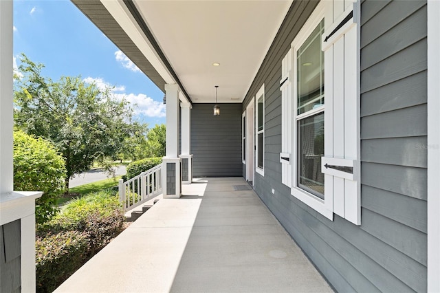 2556 SW 118th Ter, Gainesville, FL 32608 - view of porch