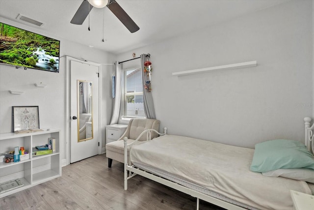 4444 5th Ave S, Saint Petersburg, FL 33711 - bedroom featuring wood finished floors and ceiling fan