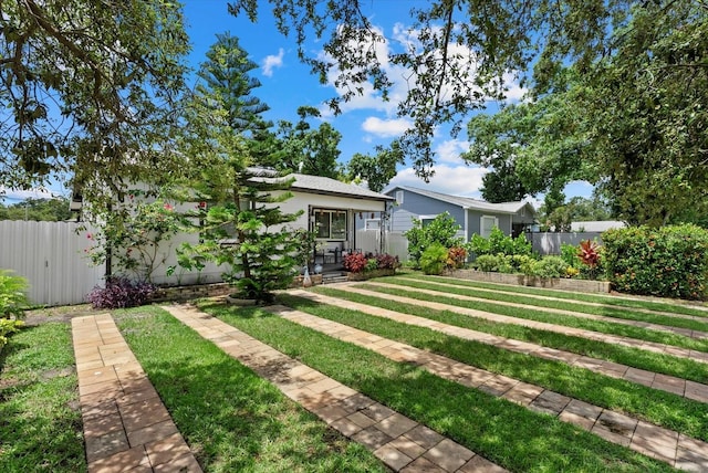 4444 5th Ave S, Saint Petersburg, FL 33711 - view of yard