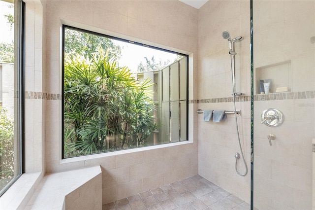 6501 NW 16th Pl, Gainesville, FL 32605 - full bath featuring walk in shower