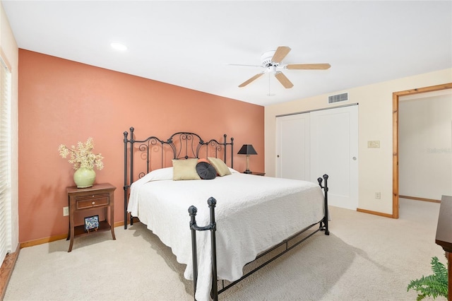 6501 NW 16th Pl, Gainesville, FL 32605 - bedroom featuring a closet, light carpet, ceiling fan, and recessed lighting