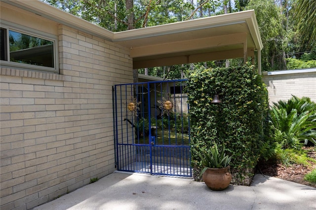 2010 NW 32nd Ter, Gainesville, FL 32605 - view of gate