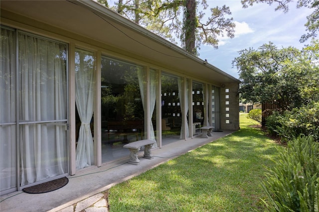 2010 NW 32nd Ter, Gainesville, FL 32605 - view of grassy yard