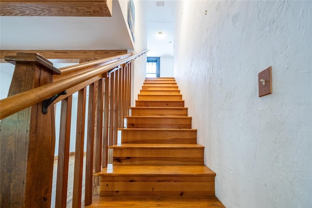 407 NW 8th St, Gainesville, FL 32601 - view of staircase