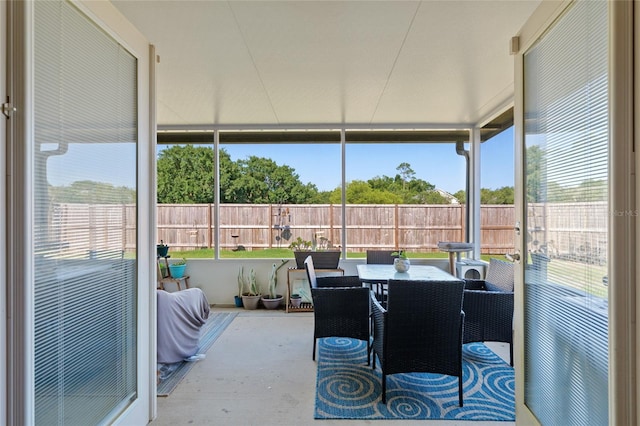 7547 SW 87th Ter, Gainesville, FL 32608 - sunroom featuring outdoor dining space