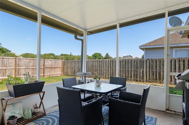 7547 SW 87th Ter, Gainesville, FL 32608 - sunroom featuring outdoor dining space