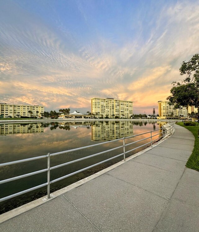 4750 Cove Cir Unit 502, Saint Petersburg, FL 33708 - photo 16