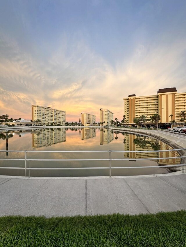 4750 Cove Cir Unit 502, Saint Petersburg, FL 33708 - photo 17