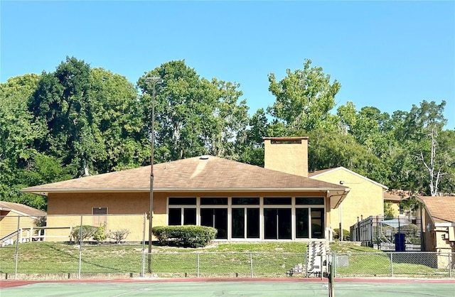 1810 NW 23rd Blvd Unit 272, Gainesville, FL 32605 - view of tennis court