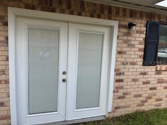 10172 Melanie Ave, Jacksonville, FL 32218 - photo 2