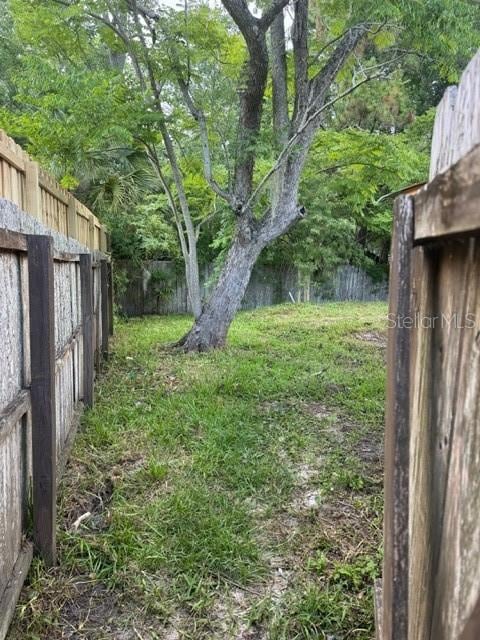 10172 Melanie Ave, Jacksonville, FL 32218 - photo 5