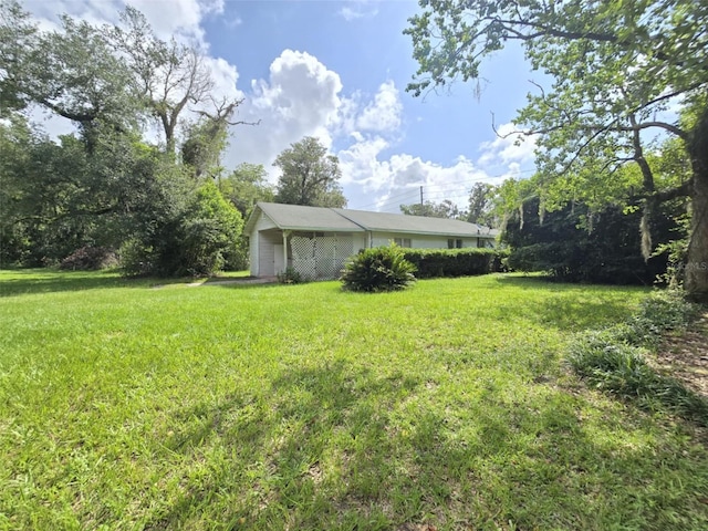 18248 High Springs Main St, High Springs, FL 32643 - view of green lawn
