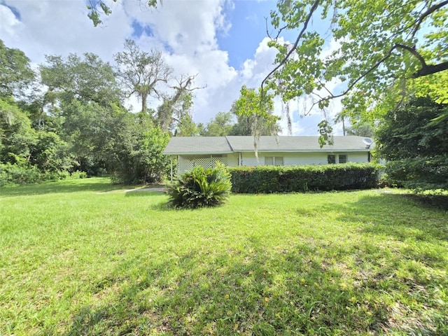 18248 High Springs Main St, High Springs, FL 32643 - view of green lawn