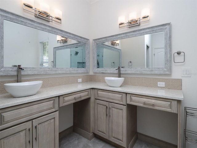 441 SW 129th Ter, Newberry, FL 32669 - full bath featuring double vanity and ornamental molding