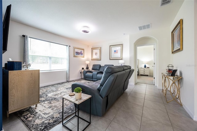 216 Hickory Crse, Ocala, FL 34472 - tiled living area with baseboards
