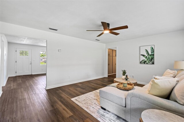 311 SW 4th St, Trenton, FL 32693 - photo 11