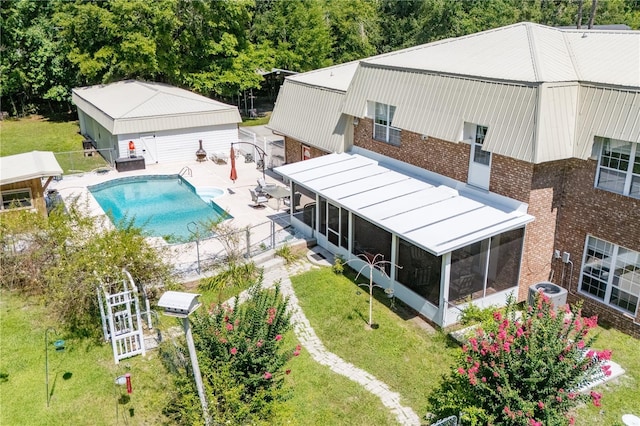 174 SW Dalmation Ln, Lake City, FL 32024 - view from above of property featuring a pool