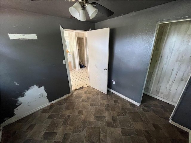 654 NE 2nd St, Crystal River, FL 34429 - unfurnished bedroom featuring baseboards