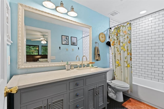 900 SW 62nd Blvd Unit H43, Gainesville, FL 32607 - ensuite bathroom with vanity, shower / bath combo, and ceiling fan