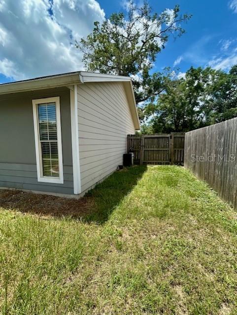 3372 Penny Ln, Middleburg, FL 32068 - view of side of home