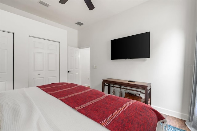 6326 SW 90th St, Gainesville, FL 32608 - bedroom featuring wood finished floors and ceiling fan