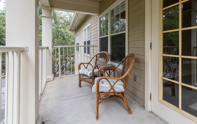 9177 SW 52nd Rd Unit E302, Gainesville, FL 32608 - view of porch
