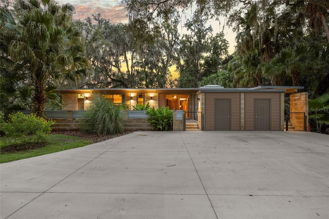 32 SW 43rd Ter, Gainesville, FL 32607 - photo 4