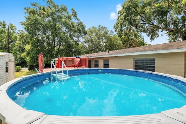 3331 NW 30th Ave, Gainesville, FL 32605 - swimming pool with a deck