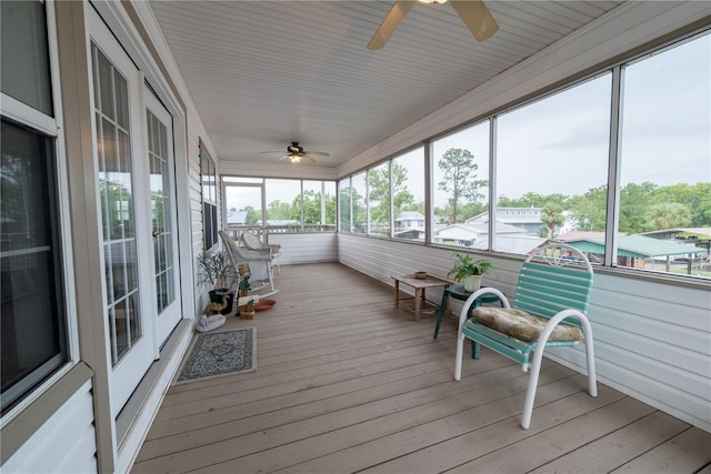 78 SE 901st Ave, Suwannee, FL 32692 - unfurnished sunroom with a ceiling fan