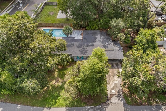 2225 NE 6th Ter, Gainesville, FL 32609 - aerial view of property and surrounding area with a pool area
