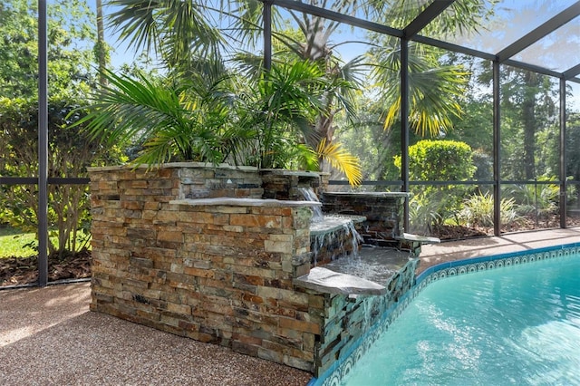 8321 SW 23rd Pl, Gainesville, FL 32607 - swimming pool featuring glass enclosure