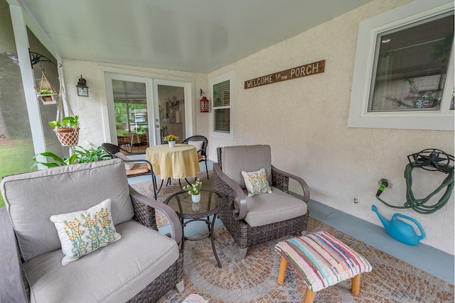 8488 NW 39th Ter, Gainesville, FL 32653 - sunroom / solarium featuring a textured wall