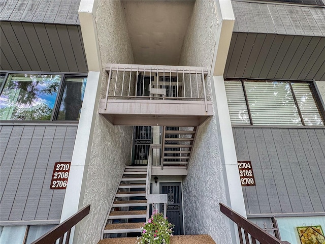 2710 SW 14th Dr, Gainesville, FL 32608 - view of stairs