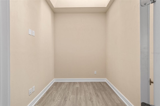 1080 NW 132nd Blvd, Newberry, FL 32669 - unfurnished room featuring wood finished floors and a skylight