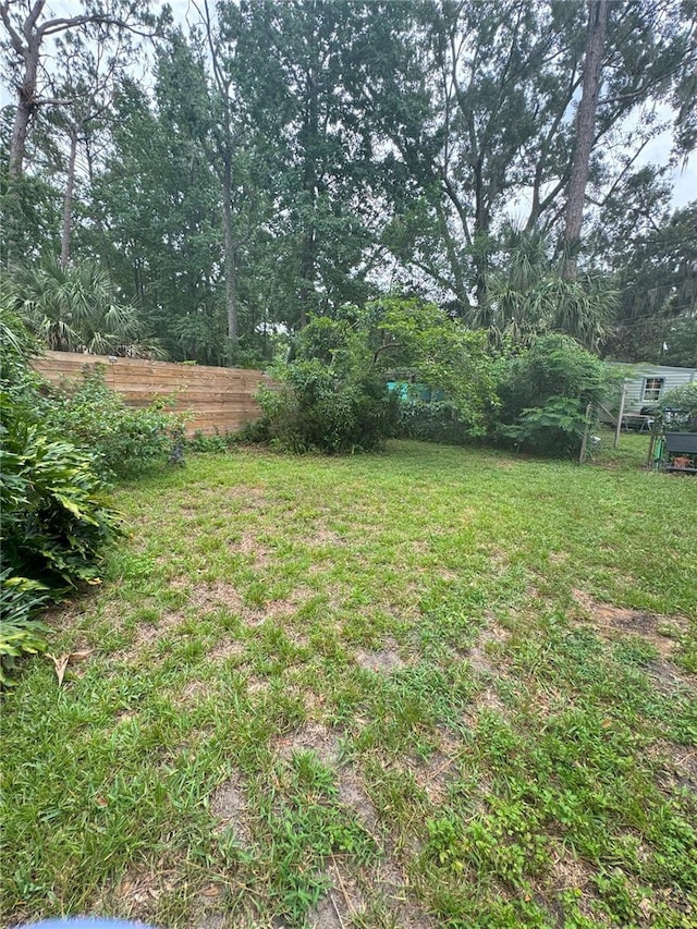 1215 NE 21st Ave, Gainesville, FL 32609 - view of yard